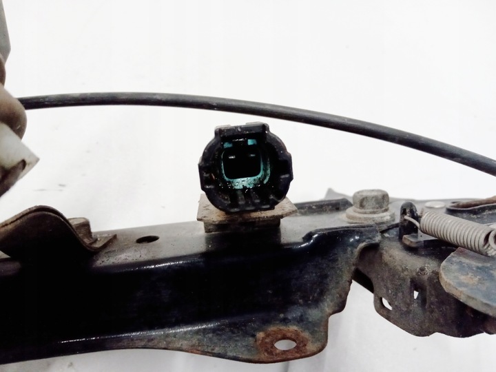 фото №6, Pas переднє замок капота nissan navara d22 ii 97-05