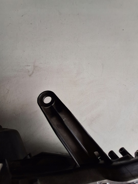 фото №12, Лампа фара перед toyota corolla e16 e17 e18 з led 13-16 права