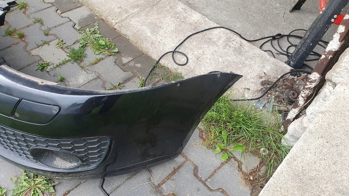 фото №8, Vw golf v gti - бампер перед - lc9z