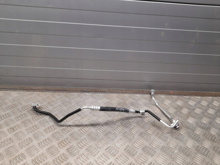 фото №5, Audi a5 8w1816720g з спереди шланг кондиционера