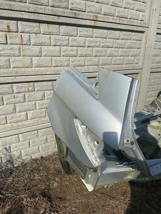 фото №5, Pas задний, зад, четверть задняя, зад, ванна mercedes r класс w251