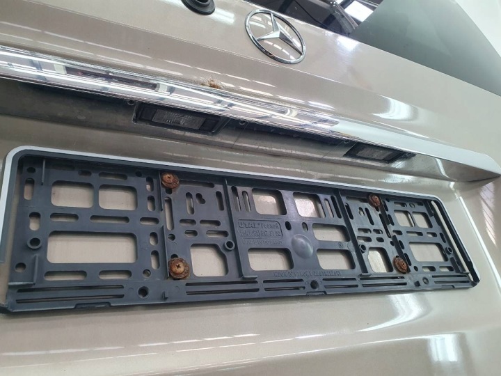 фото №10, Кришка зад задня багажника комплектна mercedes w639 viano vito 1798