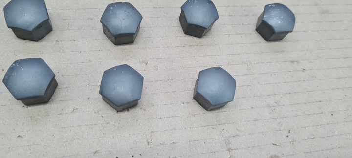 фото №7, A6 c7 4g накладки na гвинти 4f0601173a ключ 17 20 штук a4 b8 b9 a5 q5 q3