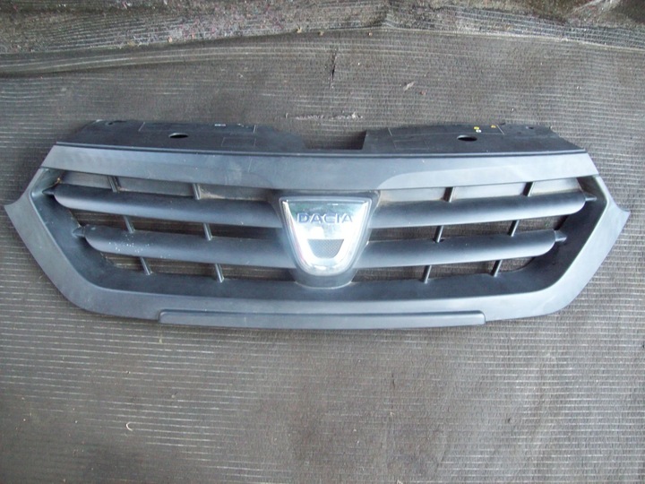 фото №1, Решётка решётка радиатора бампера перед dacia доккер 623108367r