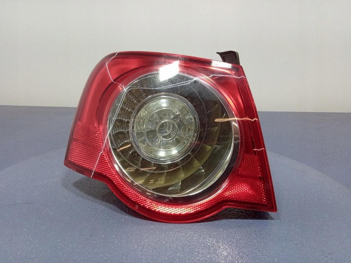 фото №1, Vw passat b6 sedan лампа зад ліва задня зовнішня 3c5945095h