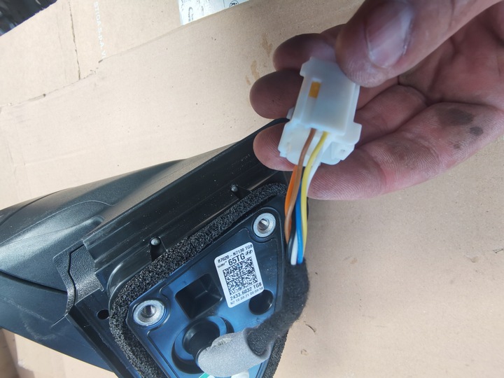 фото №12, Hyundai tucson iv - дзеркало праві сірий 6pin