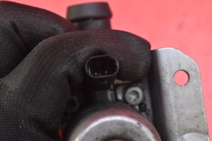 фото №6, Насос помпа основний  додатковий 9254742-02 bmw f20 1.6 d 116 km 11-15