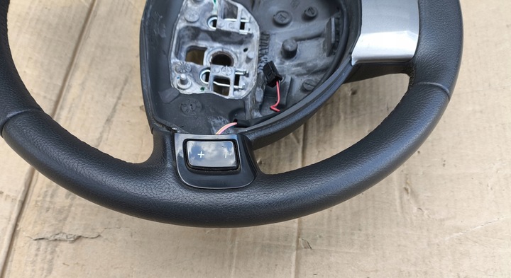 фото №12, Кермо dacia sandero ii logan ii duster i шкіра гарна