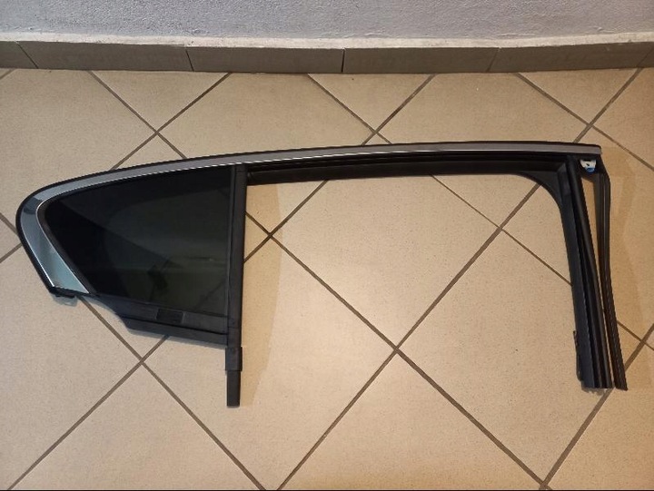 фото №1, Скло двері права задня зад ford focus mk4 універсал