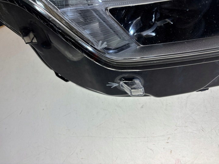 фото №8, Volvo xc90 2020 лампа передня