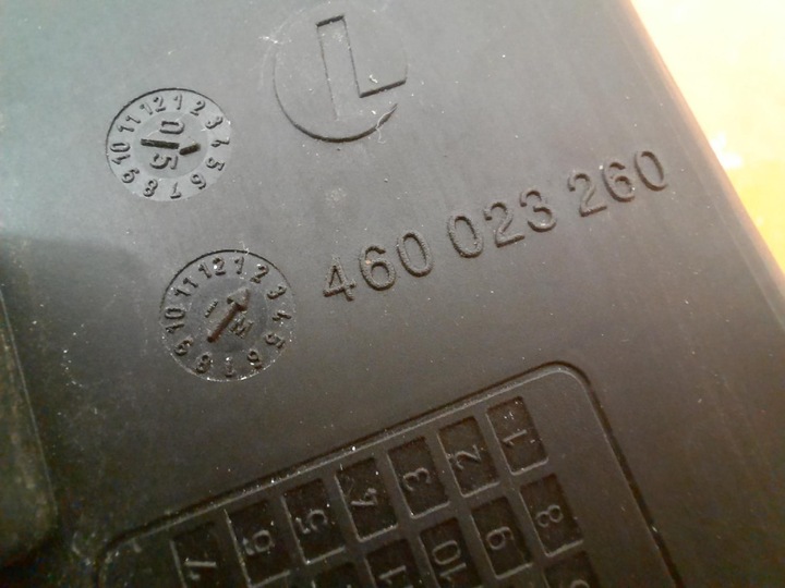 фото №7, Opel signum c 2.2mt 155km 03-05 коробка предохранителей 460023260 z22yh