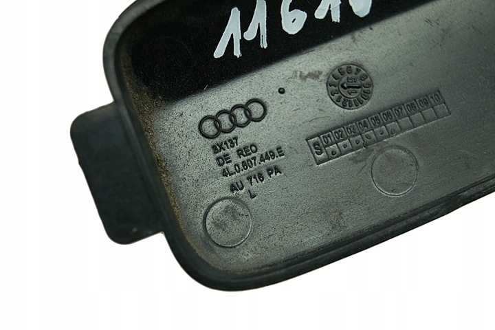 фото №3, Заглушка фаркоп бампера левый зад audi q7 4l