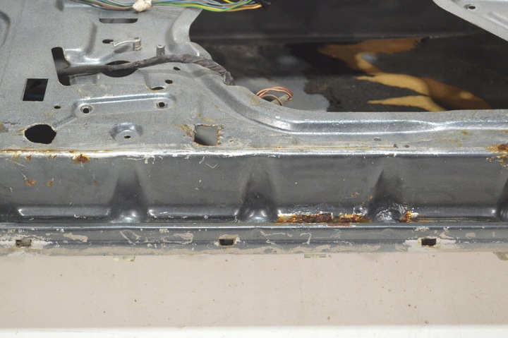 фото №9, Дверь правые зад mercedes w126 1267300805 версия длинный sel