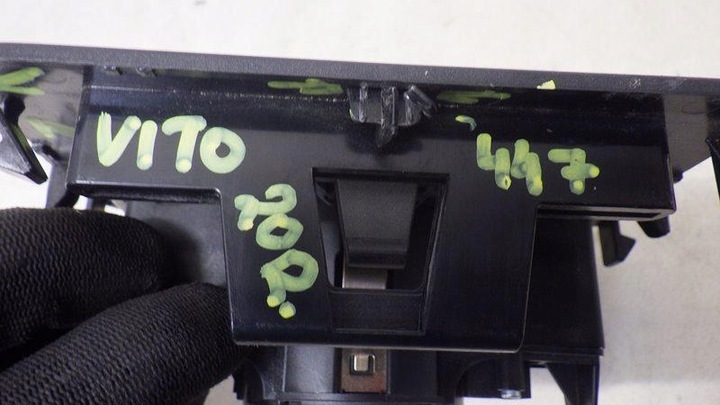 фото №10, Панель выключатель света vito iii w447 a4476891039