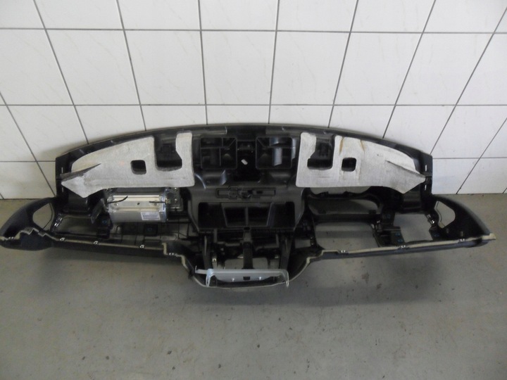 фото №13, Bmw 3 e90 08 консоль панель раздаточная ремни натяжители перед подушка безопасности европа