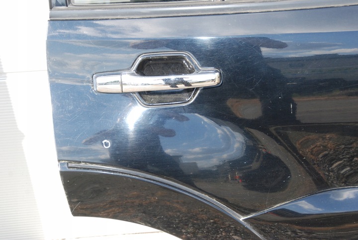 фото №5, Mitsubishi pajero 4 iv 5d 06- дверь p / l зад