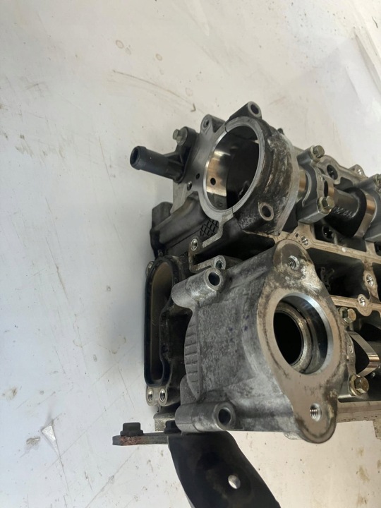 фото №15, Головка валы ford b max 1.0 ecoboost cm5g-6090gc