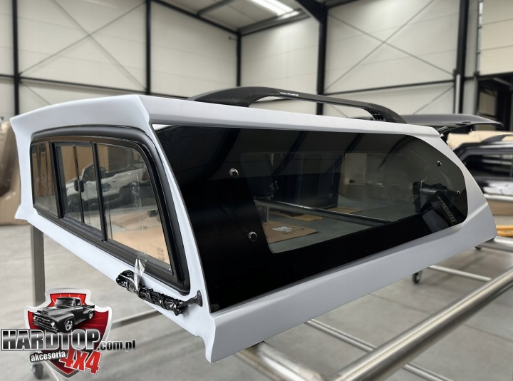 фото №10, Надбудова кузов hardtop ford ranger 2023+ - боки скла uchylne