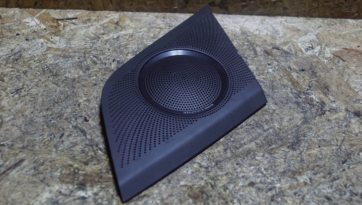 фото №7, Маскировочная накладка динамика audi a5 8t 8t0857227a