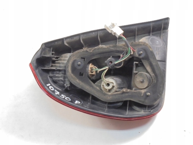 фото №10, Toyota corolla 8 e11 лампа зад задня ліва права 3d 220-76587