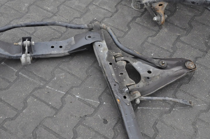 фото №9, Dacia logan mcv ii 1.2 16v 75km подрамник подвешивание перед рычаги стержень