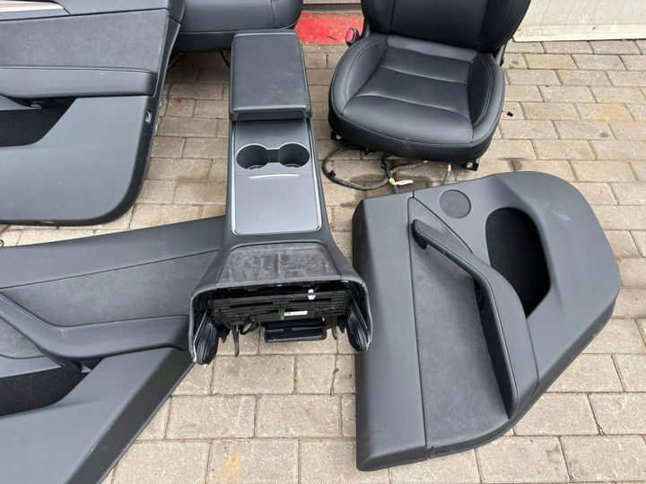 фото №11, Tesla модель y сидіння сидіння салон обшивки шкіра 2024r. eu.