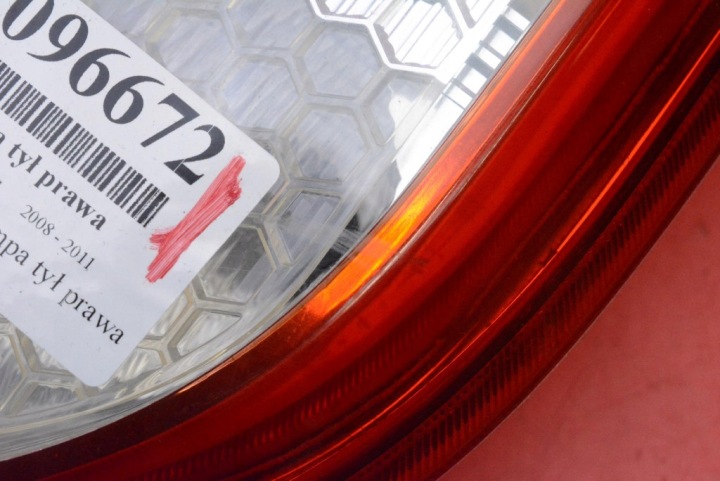 фото №8, Фара права зад задня 8m51-13404-c ford focus mk2 універсал рестайлінг 08-11