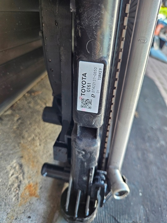 фото №6, Радиатор вентиляторы вентилятор 1.8 гибрид комплект toyota corolla e21 e20