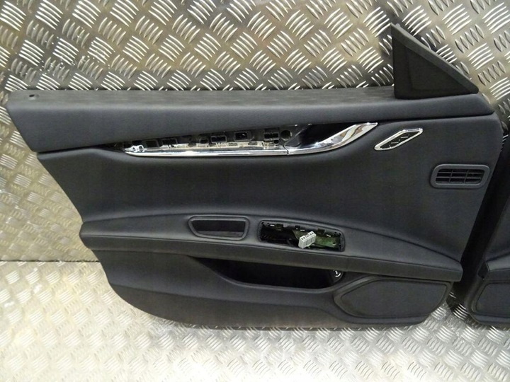 фото №10, Maserati quattroporte vi m156 сидіння сидіння диван тунель боковина