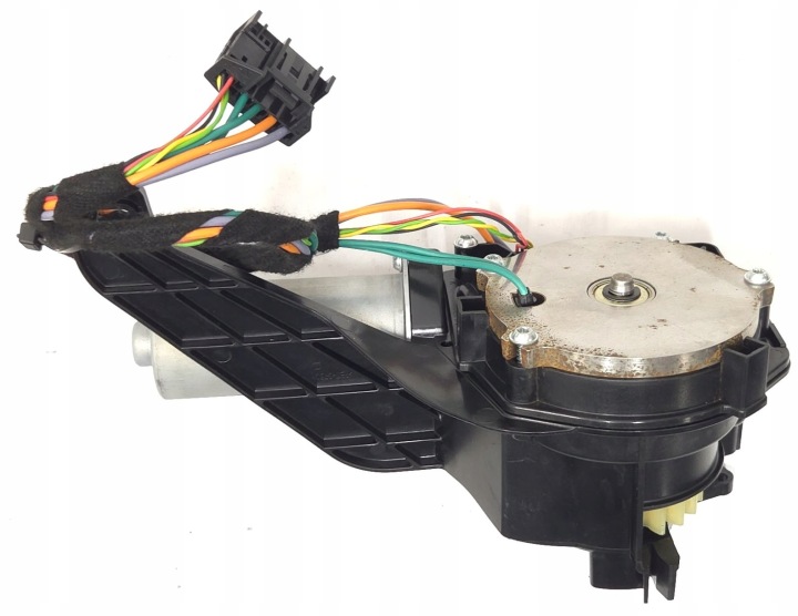 фото №8, Двигуна доводження двері правих vw t7 7t0843460b