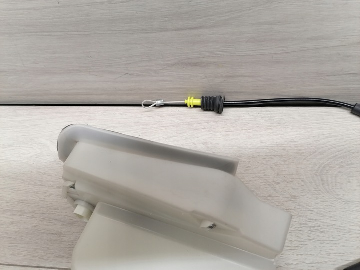 фото №3, Tesla модель 3 замок дверь левый зад - 1500674-01-b