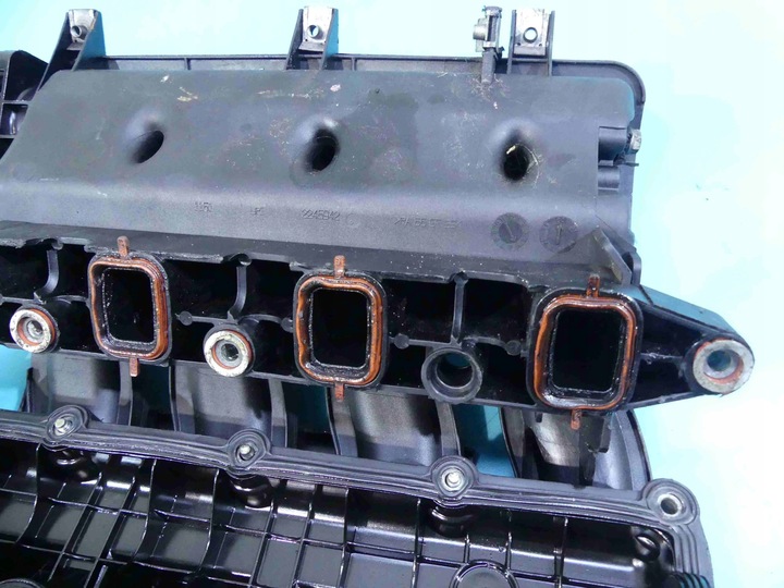 фото №14, Кришка клапанів bmw 3 e46 2.0d 2246942