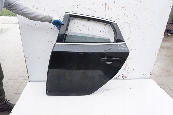 фото №1, Двері лівий зад volvo v40 ii 452-46