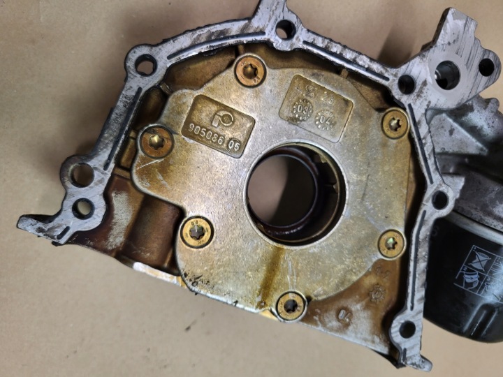 фото №8, Насос масла renault clio 1.2 16v 90508605 26720800 oem номер eu