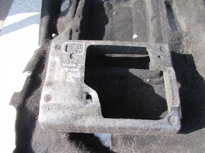 фото №12, Покрытие пол ford kuga i 08-13r комплект 8v41s11654bd
