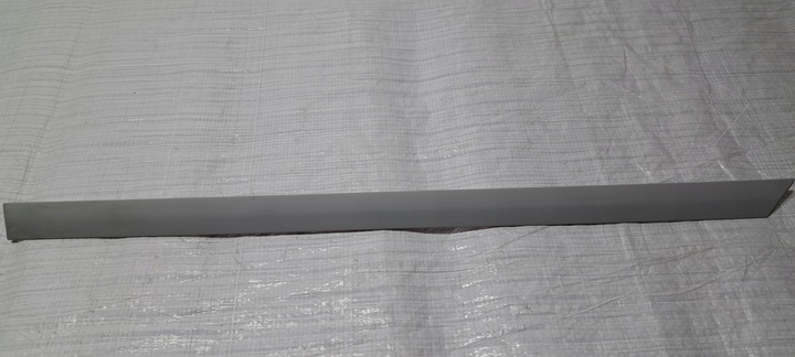 фото №1, Opel vectra c планка дверь левый зад 13101656