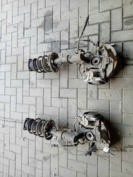 фото №5, Citroen c5 aircross рестайлинг поворотный кулак перед правая 1.6 гибрид