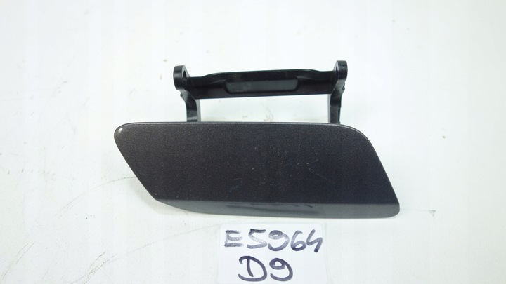 фото №1, Заглушка омывателя правая audi a6 c8 4k0807788b