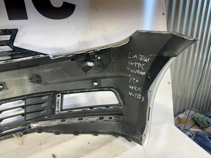 фото №8, Vw touran iii 5ta бампер перед передний la7w 4xpdc распылитель 15-20 5ta807221a