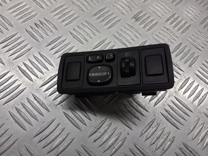 фото №1, Панель регулировка зеркал toyota avensis t25 183575