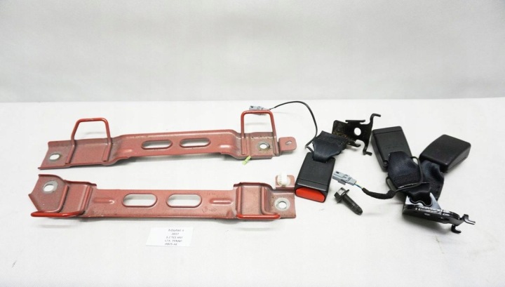 фото №1, Застібка ременів isofix renault megane iv 4 hb