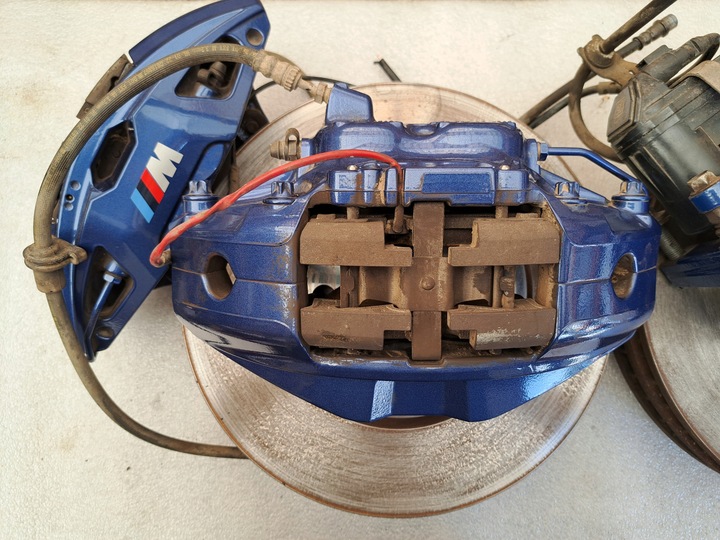 фото №14, Bmw g20 g21 g22 g29 g42 м-пакет затискачі гальмівні колодки диски kpl оригінал