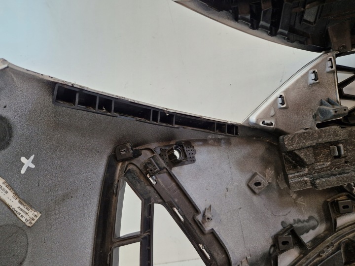фото №13, Hyundai i20 iii 3 бампер передній перед решітка емблема радар 86512-q0000