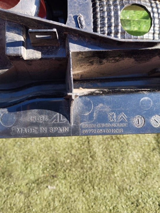 фото №10, Partner berlingo iii лампа зад задняя правая 9677205480 eu