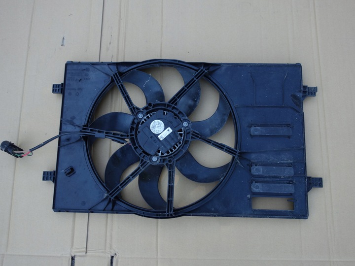 фото №1, Вентилятор радиатор vw golf audi a3 leon 5q0