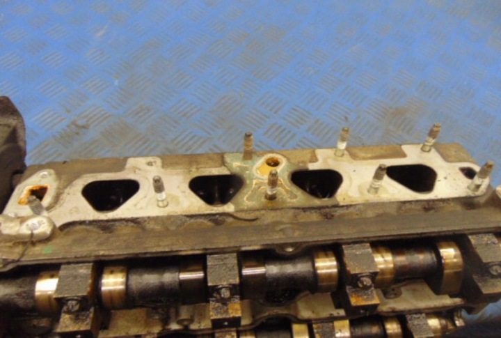 фото №4, Opel vectra c 1.6b 16v головка двигуна 13106674