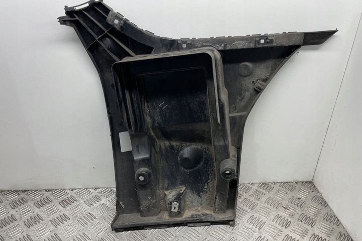 фото №12, Лівий ковзун заднього бампера bmw 6 купе f13 8050385 3.0l дизель 230kw