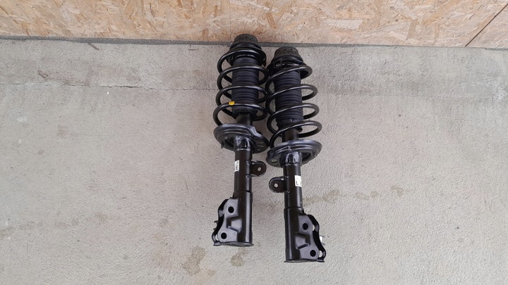 фото №1, Honda hr-v 1.5 гибрид амортизатор перед левый правые