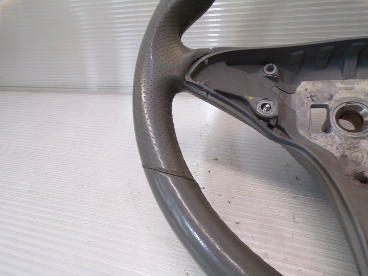 фото №5, Руль mercedes w204 w207 серый