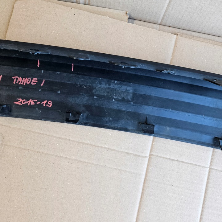 фото №10, Cadillac escalade tahoe yukon 29936468 2015- бампер накладка зад задний